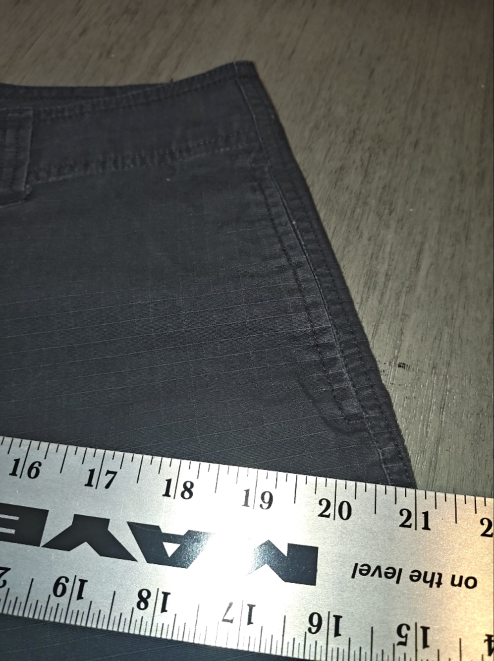 The North Face Woman's Black Cargo Shorts ,Size 10 - Picture 4 of 11